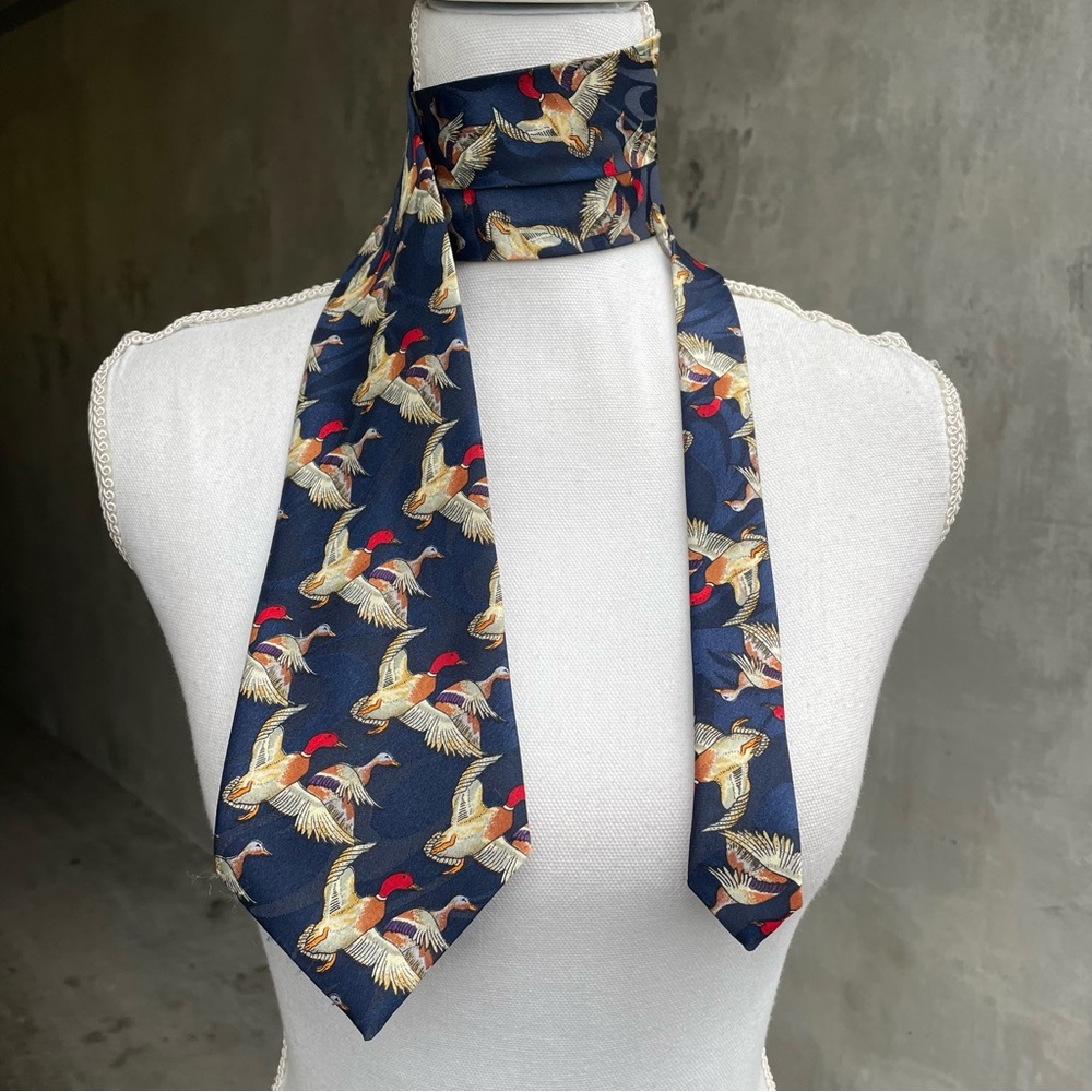 Vintage 80s Duck Print Tie